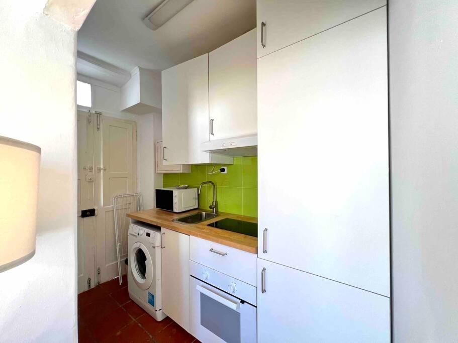 Studio In Estoril Near Beach Walk In 3 Min Екстериор снимка